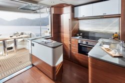 Princess Yachts F55