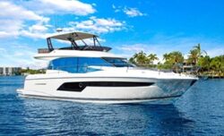 Prestige 520 Flybridge