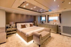 2012 Sunseeker 40M master stateroom