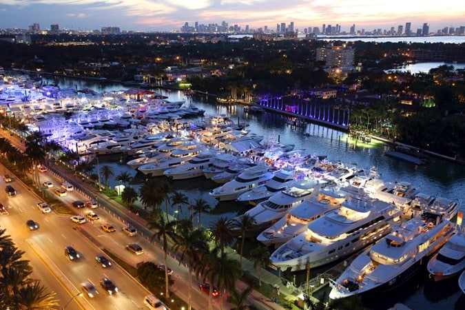 Miami Yacht Show 2018 on Collins Avenue