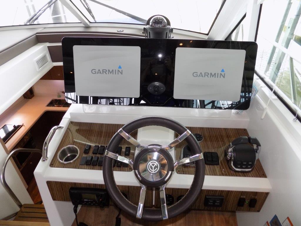 48 CANTIUS captains view