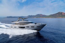 Princess Yachts Y85