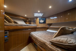 2009 60 Viking Yacht EB Medicine Man