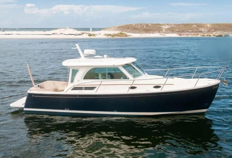 2017 Back Cove 32 Downeast GYS TRADE