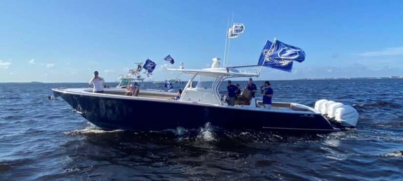 Behind the Scenes: Tampa Bay Lightning Boat Parade