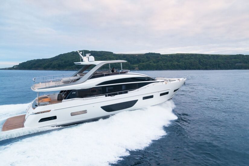 Y85 Princess Yacht