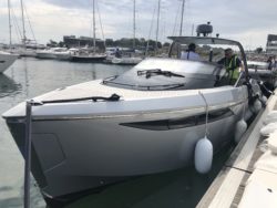 Princess Yachts V55