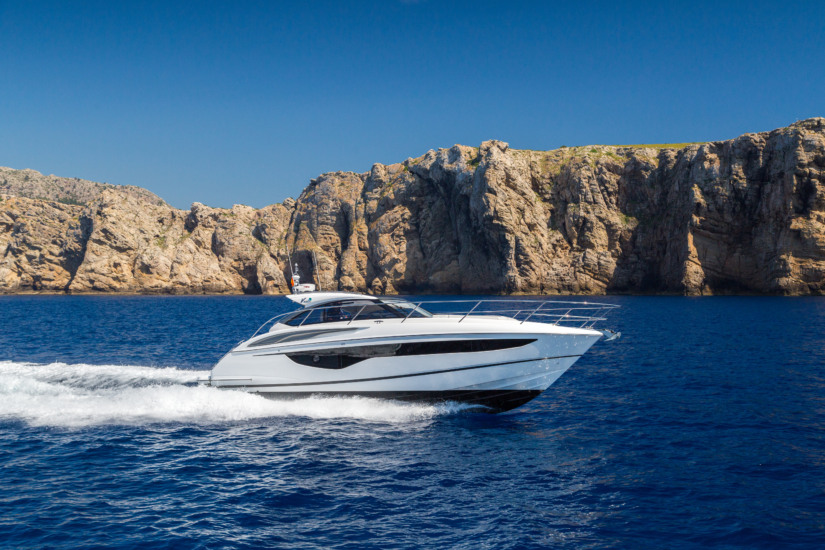 Princess Yachts V40