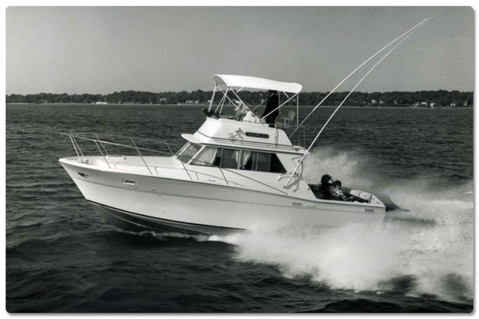 Viking Yachts 33 Convertible